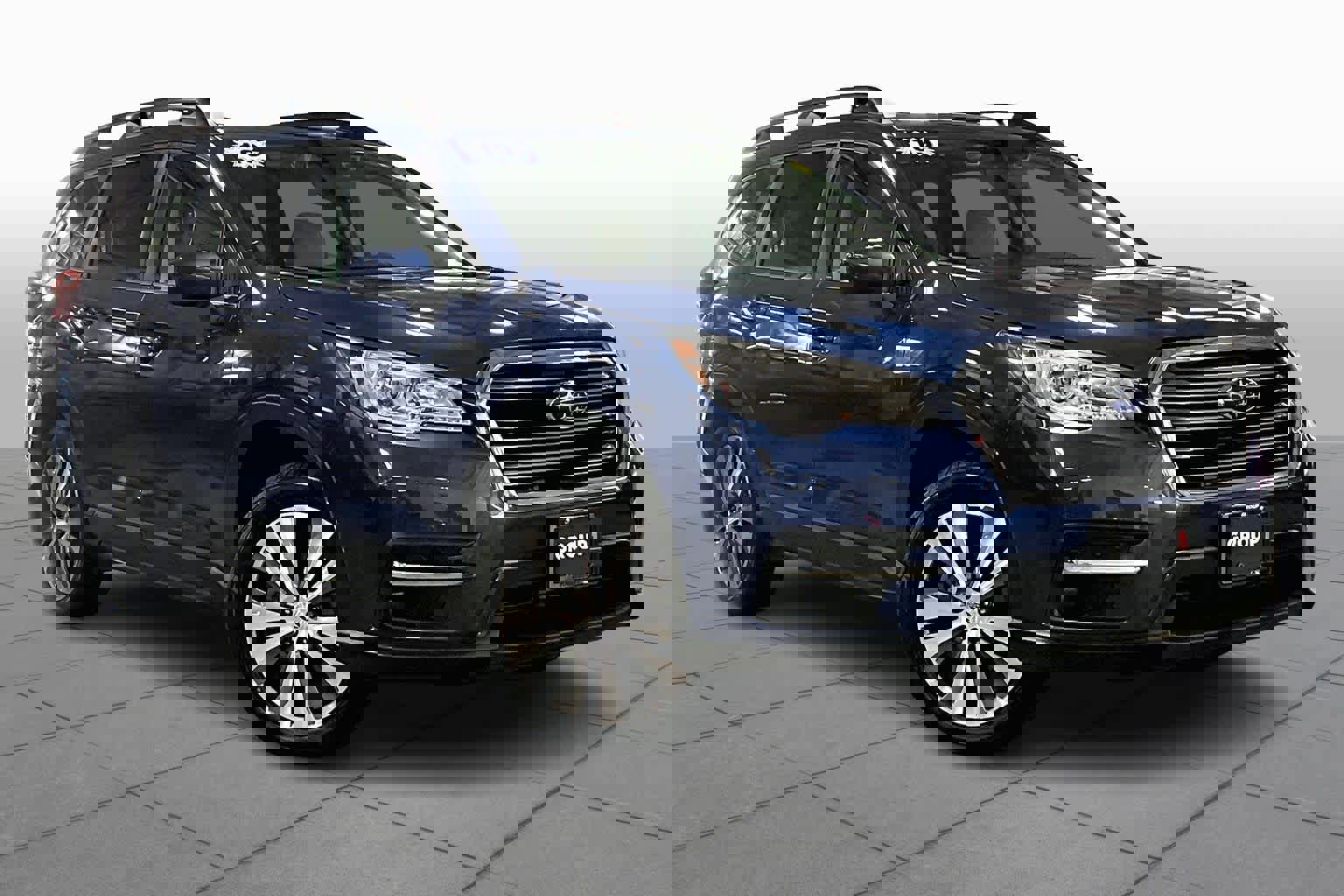 Used 2019 Subaru Ascent Premium image 3