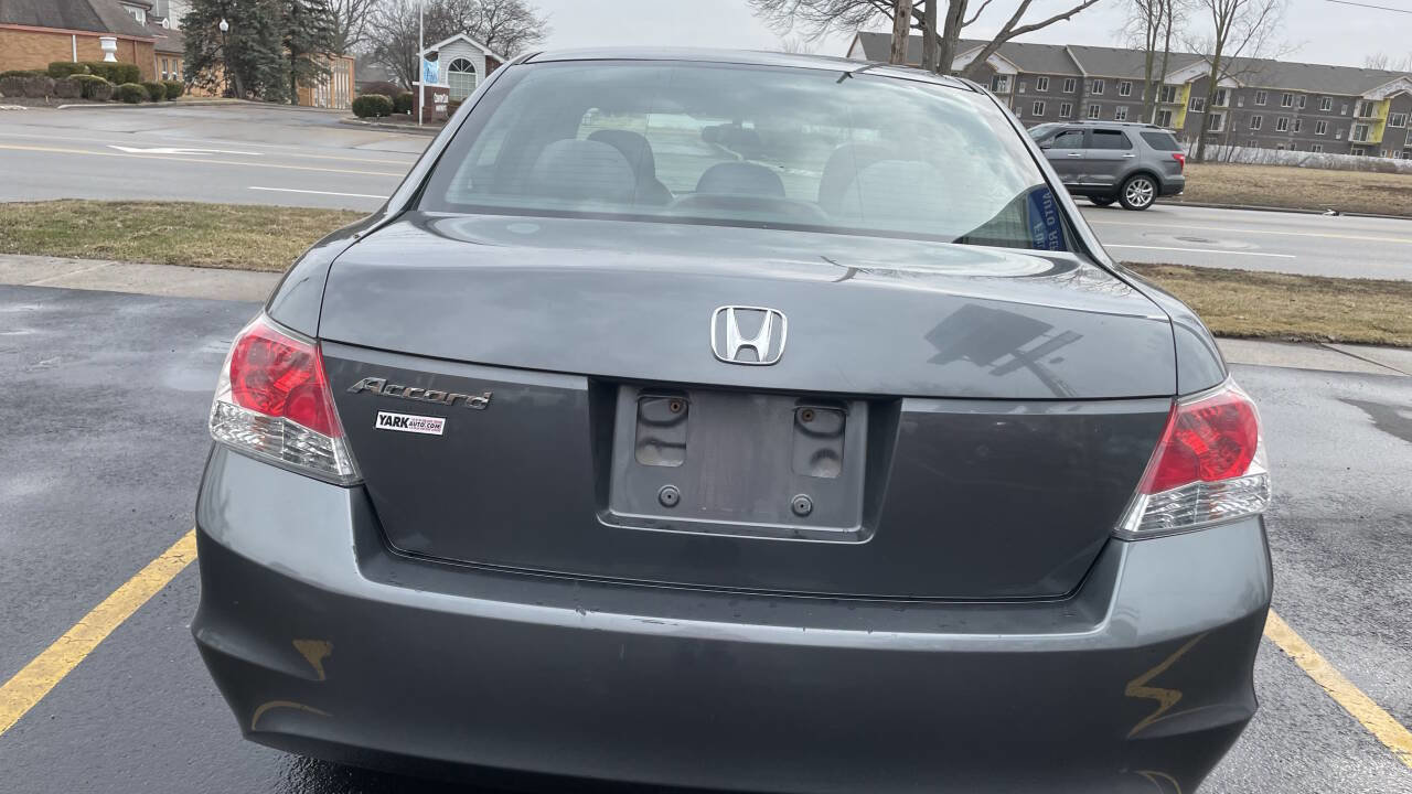 Used 2010 Honda Accord LX image 5