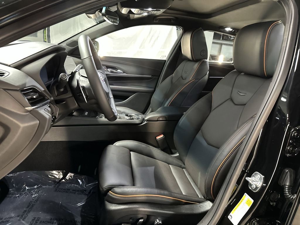 Used 2025 Cadillac CT4 V image 11