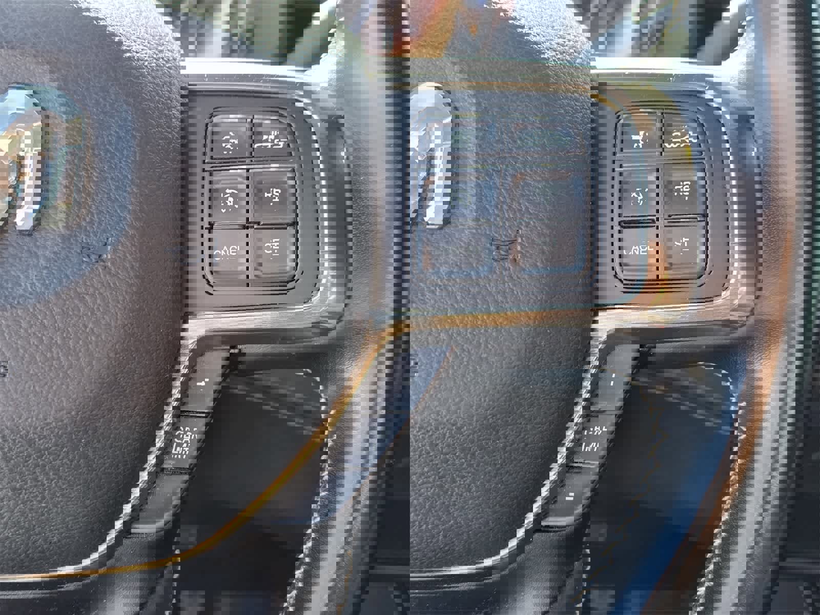 Used 2021 RAM 2500 Limited image 19