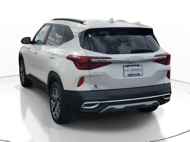 Certified 2023 Kia Seltos EX AWD/4WD image 3