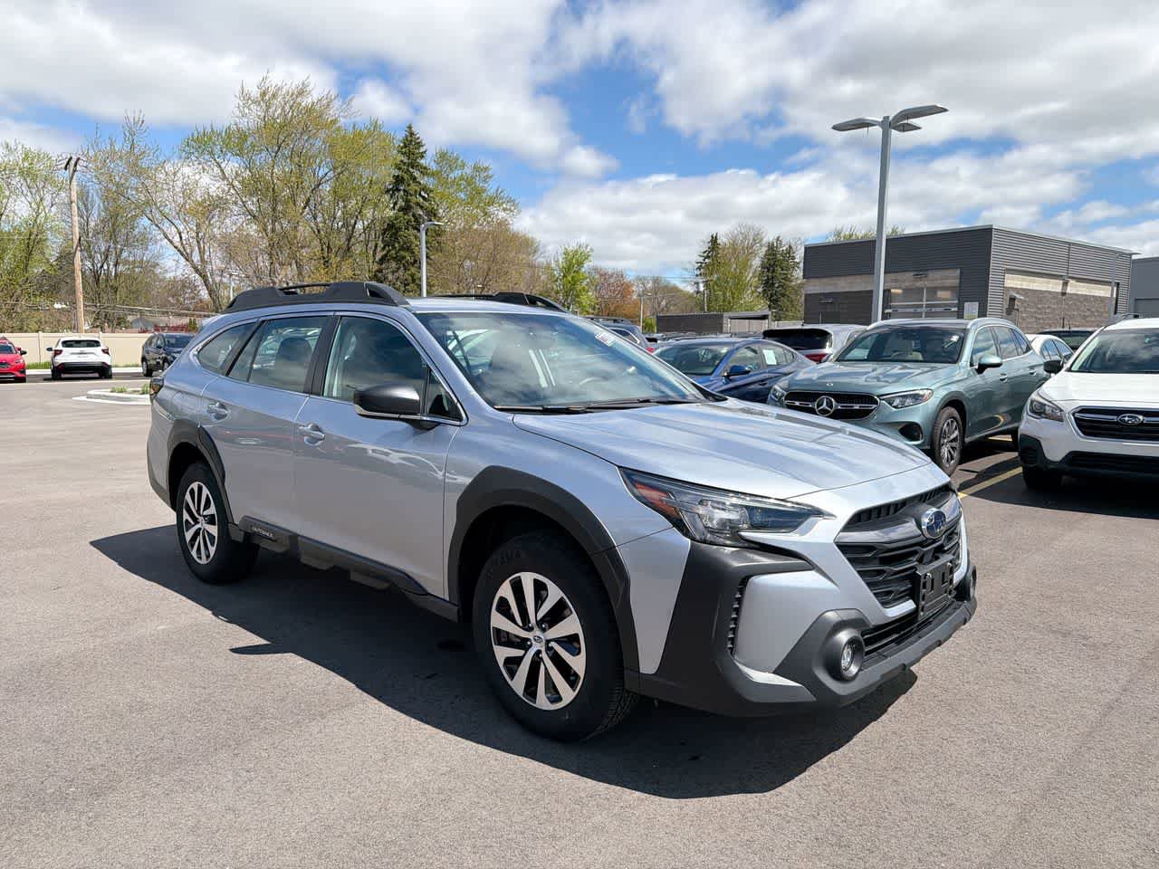 Certified 2024 Subaru Outback AWD/4WD image 15