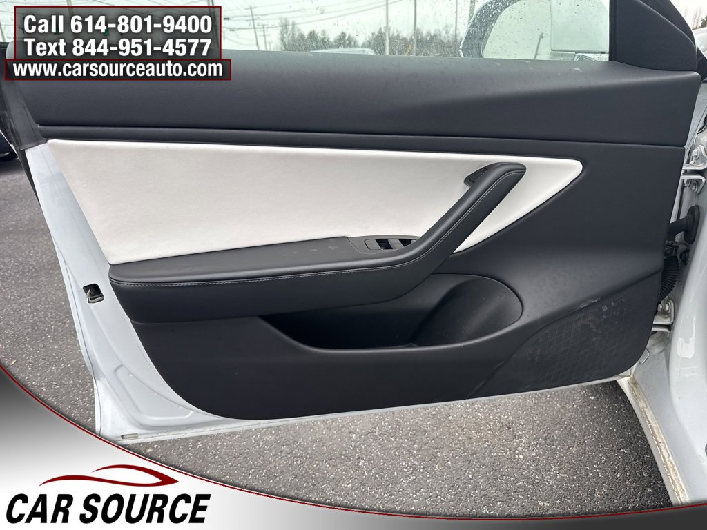 Used 2019 Tesla Model 3 Long Range image 12