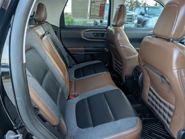 Used 2023 Ford Bronco Sport Outer Banks w/ Tech Package AWD/4WD image 31