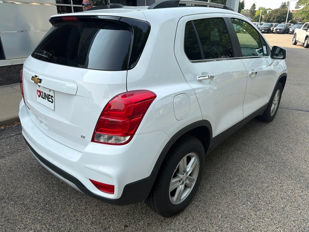 Used 2019 Chevrolet Trax LT w/ LT Convenience Package AWD/4WD image 7