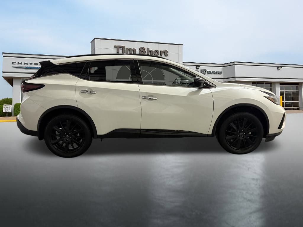 Used 2024 Nissan Murano SV w/ SV Midnight Edition Package FWD image 6