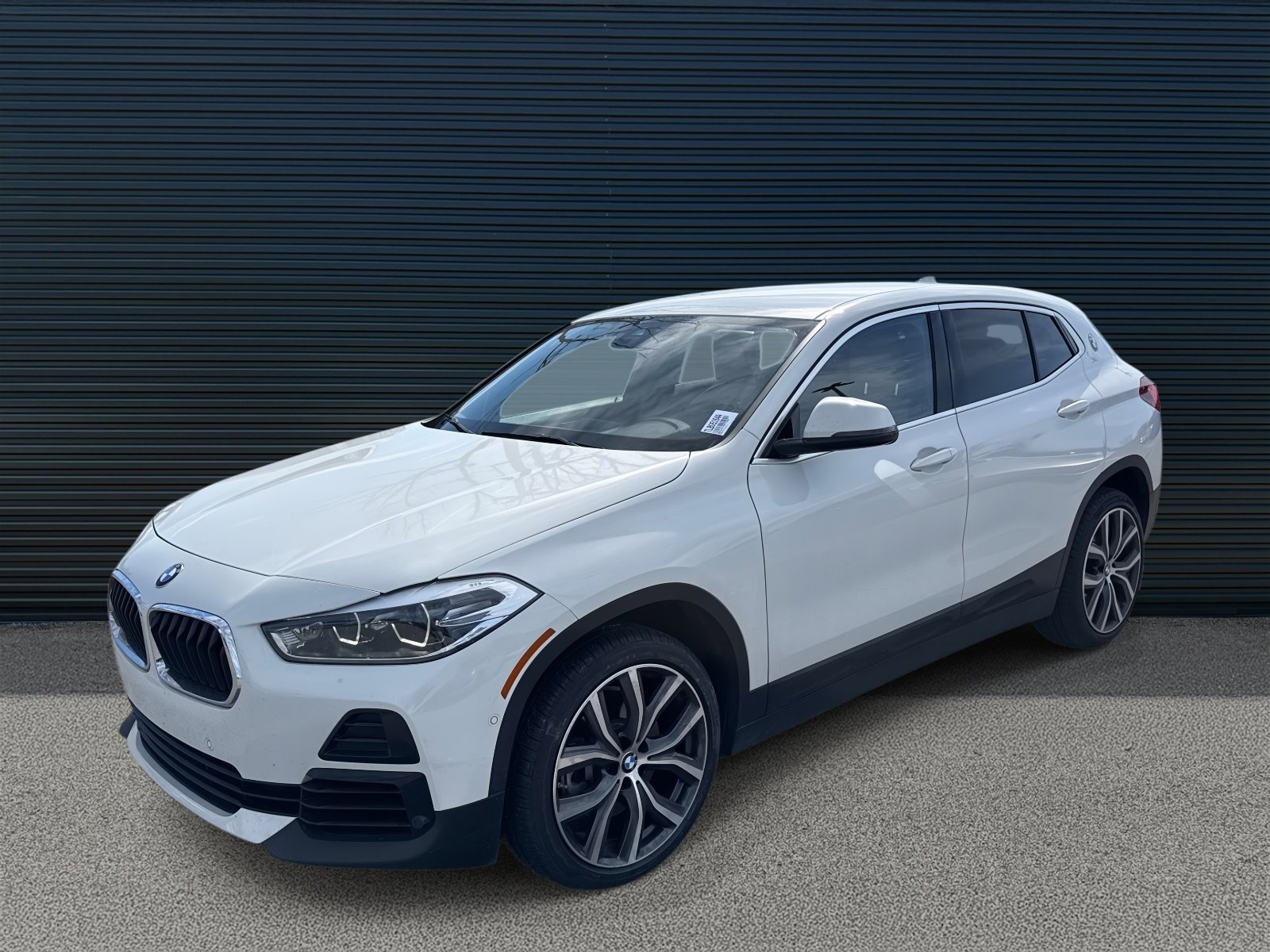 Used 2022 BMW X2 xDrive28i video 1