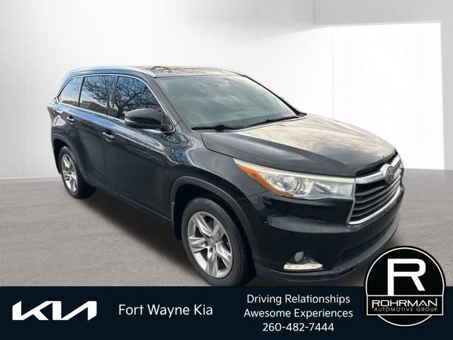 Used 2014 Toyota Highlander Limited Platinum AWD/4WD image 8