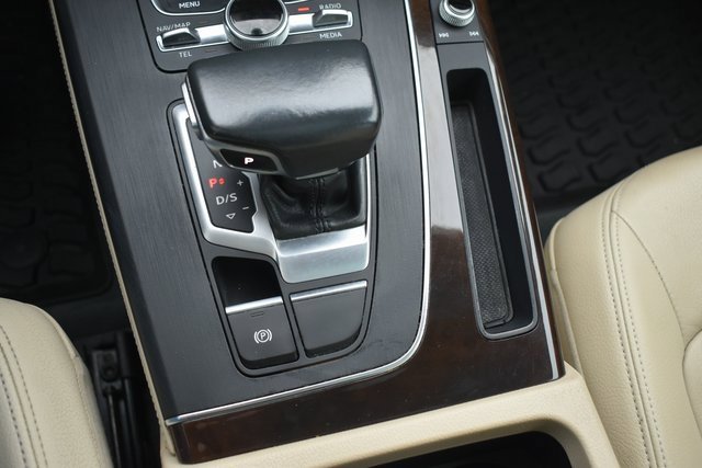 Used 2019 Audi Q5 2.0T Premium Plus w/ Premium Plus Package image 30