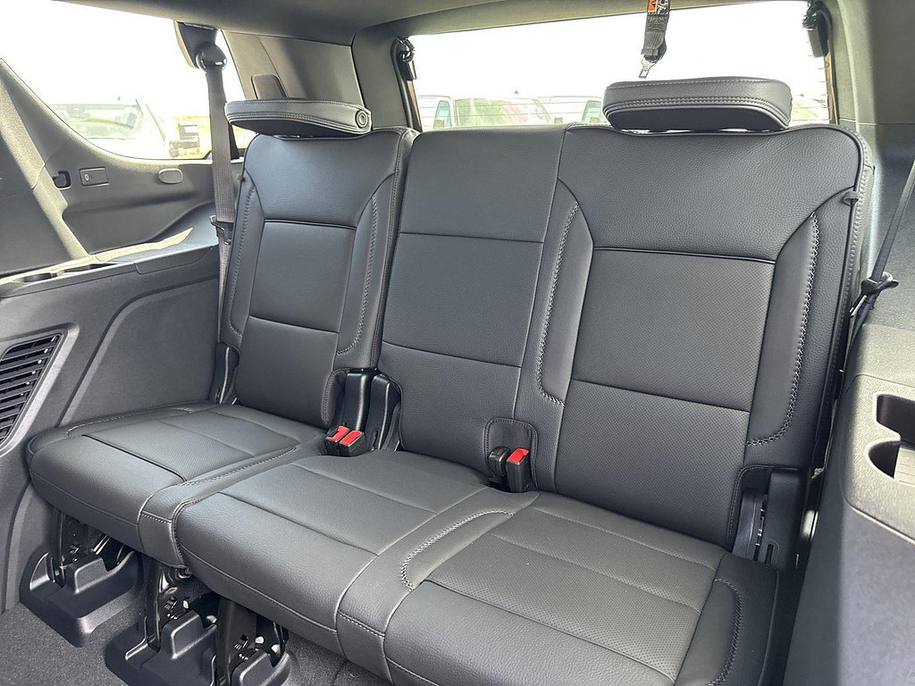 New 2026 GMC Yukon Denali w/ Denali Reserve Package AWD/4WD image 25
