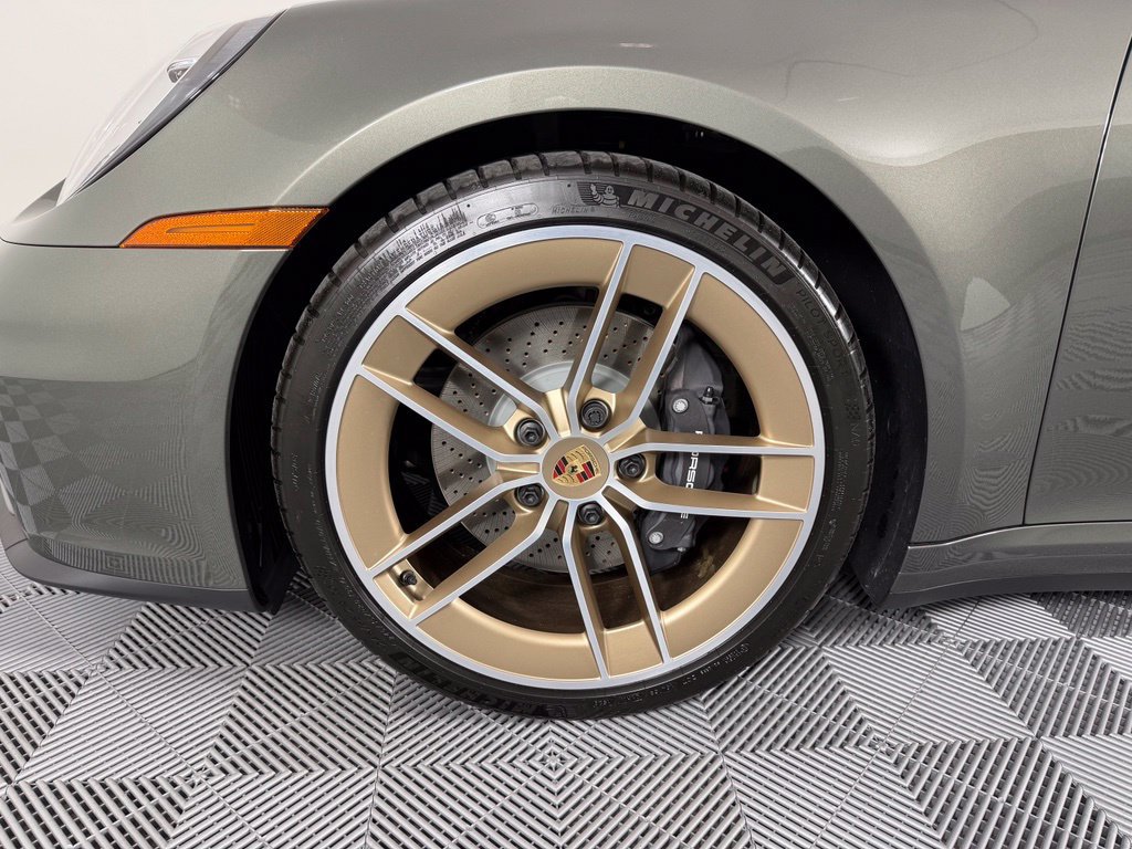 New 2026 Porsche 911 Carrera RWD image 18