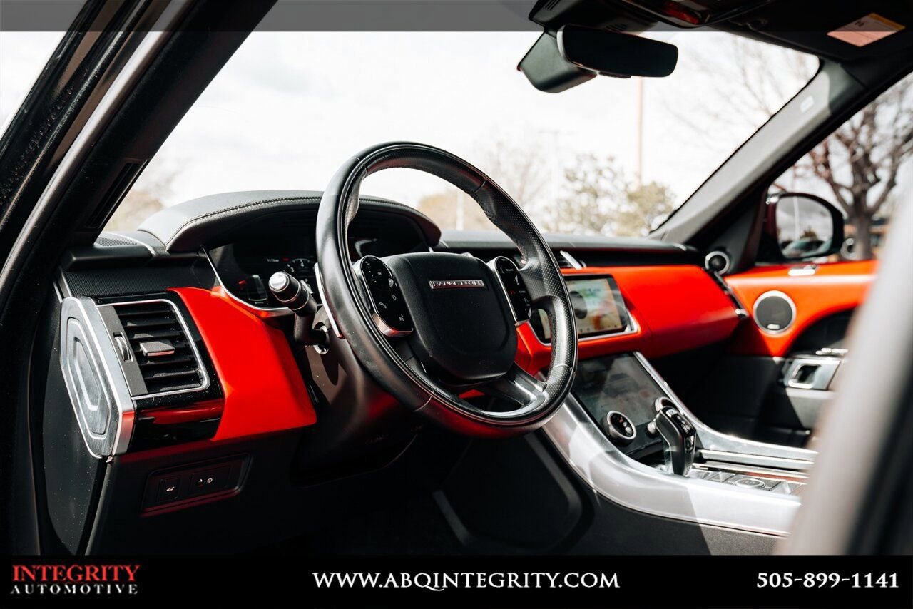 Used 2018 Land Rover Range Rover Sport Supercharged image 24