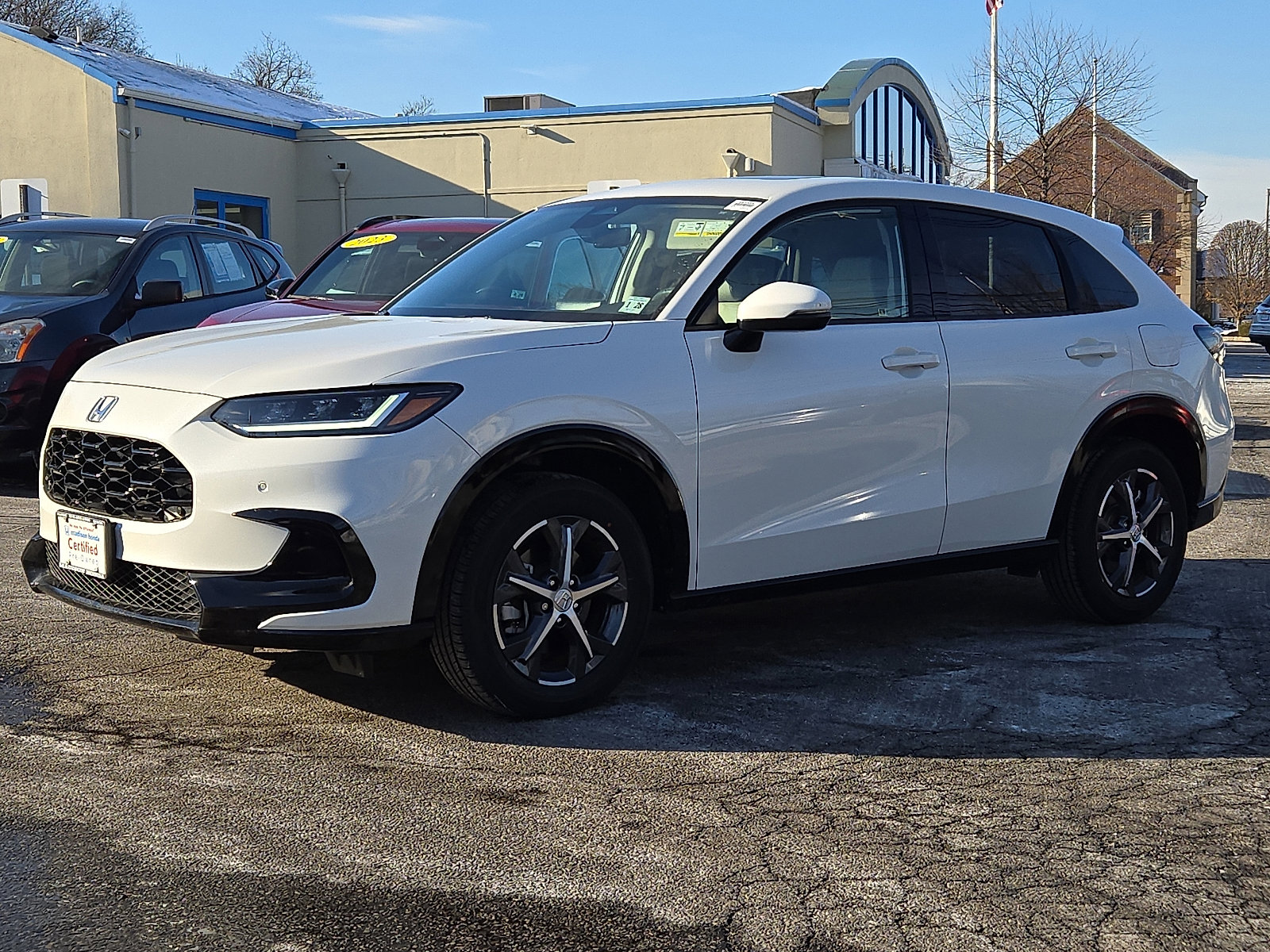 Certified 2023 Honda HR-V EX-L image 3