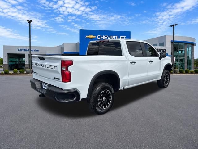 Used 2023 Chevrolet Silverado 1500 ZR2 w/ Technology Package AWD/4WD image 7