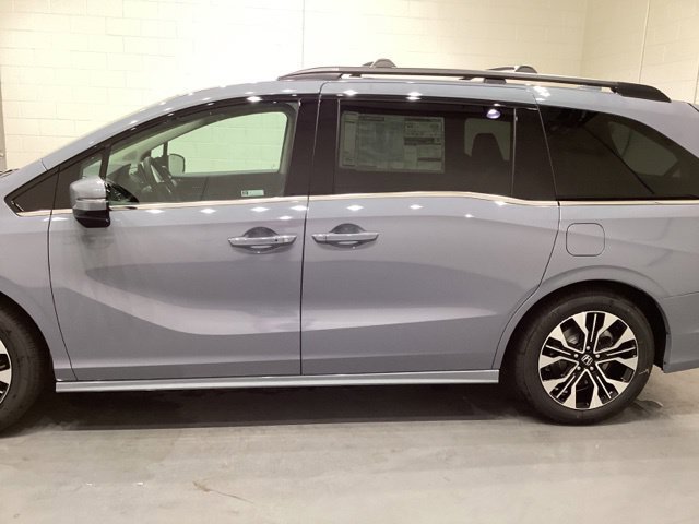 New 2027 Honda Odyssey Elite image 4