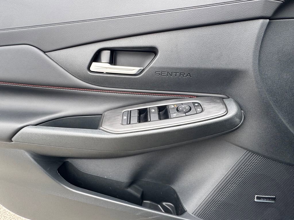 New 2026 Nissan Sentra SR w/ SR Premium Package image 18