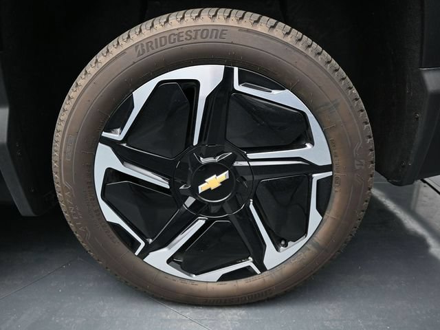 New 2026 Chevrolet Silverado EV LT AWD/4WD image 16