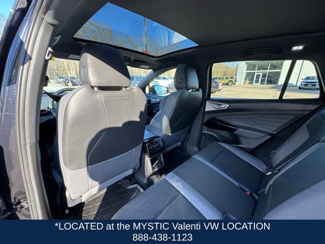 Used 2023 Volkswagen ID.4 Pro S image 12