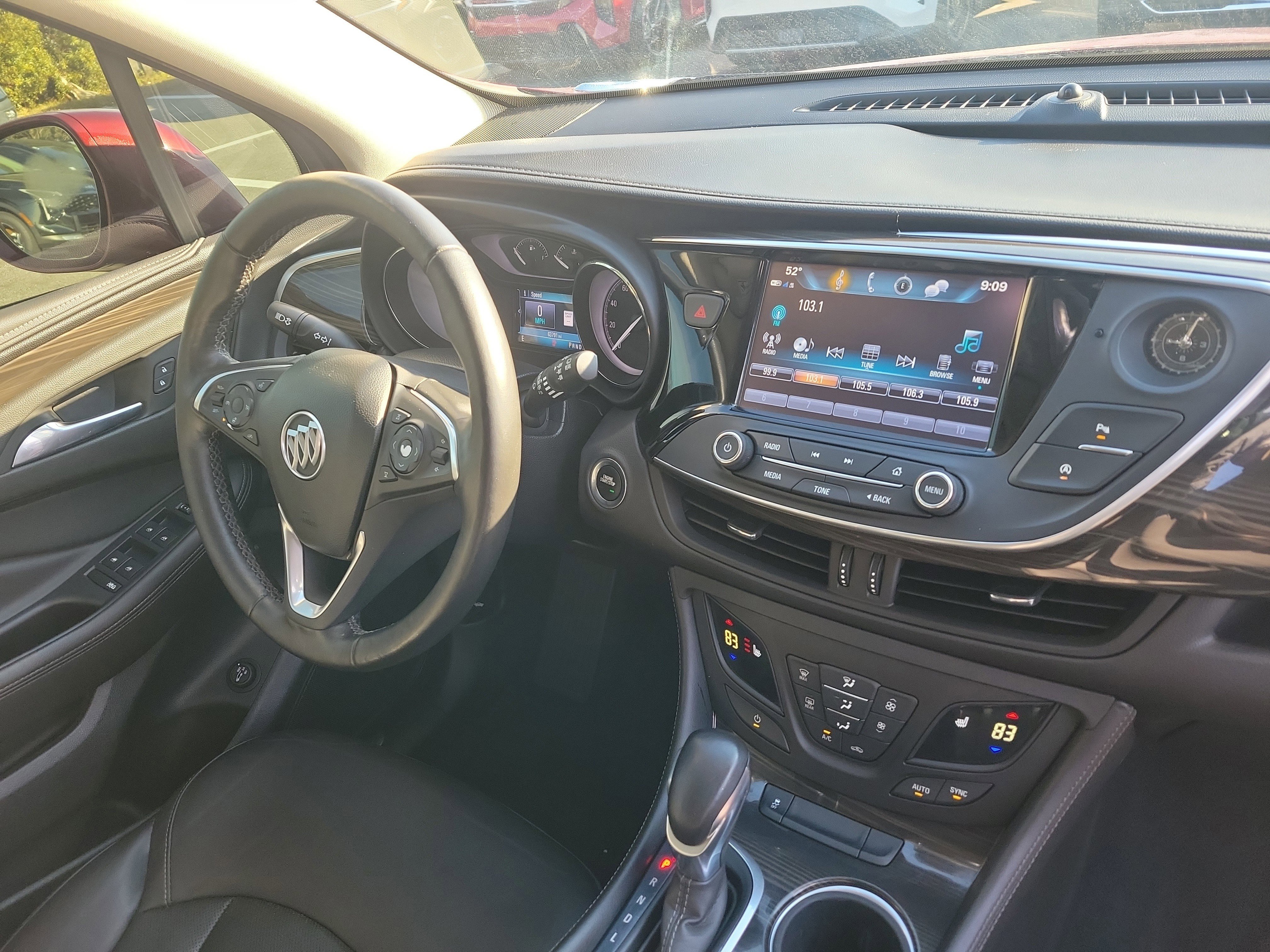 Used 2020 Buick Envision Essence image 8