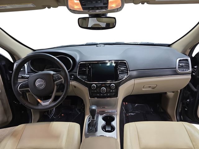 Used 2019 Jeep Grand Cherokee Limited w/ Trailer Tow Group IV image 11