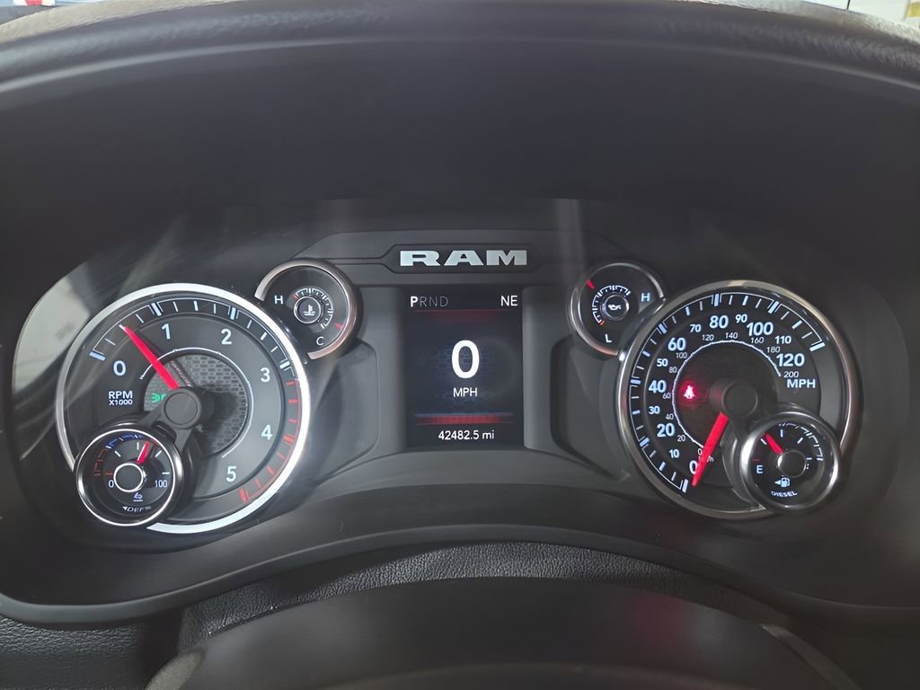Used 2024 RAM 3500 Big Horn image 15