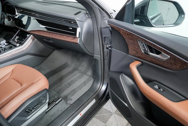 New 2026 Audi Q8 Premium Plus image 25