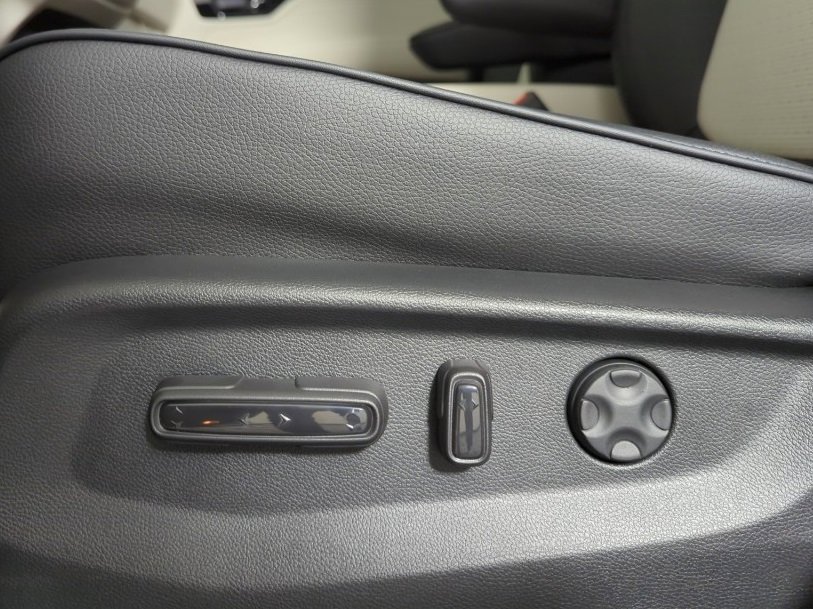 New 2026 Honda Odyssey Elite image 9