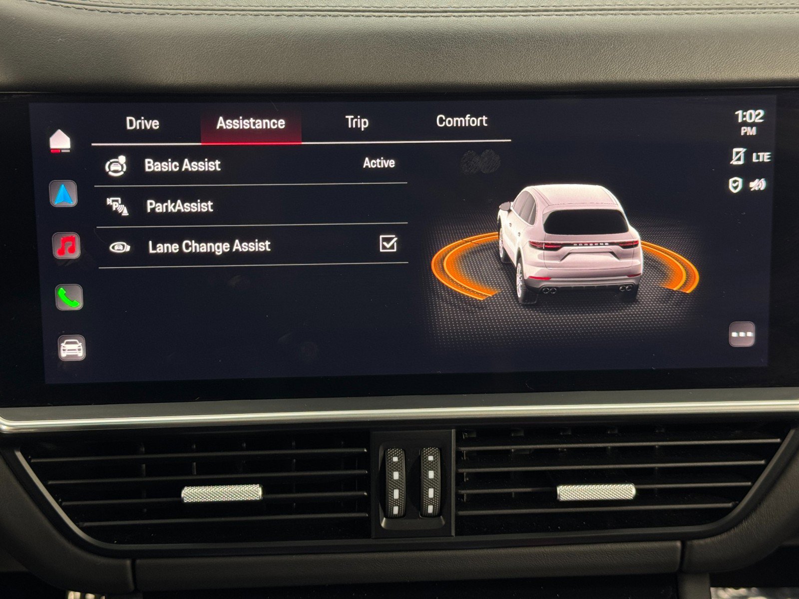 Used 2023 Porsche Cayenne S Platinum image 27