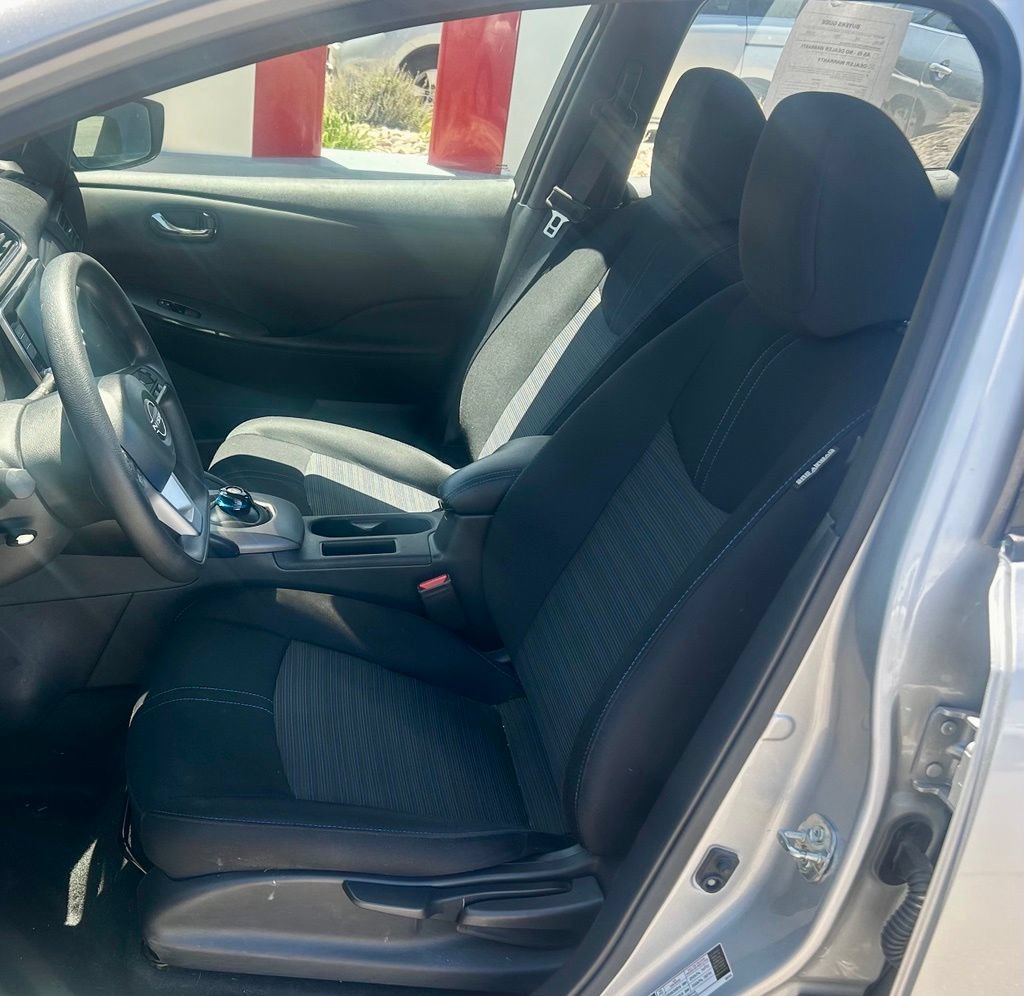 Used 2024 Nissan Leaf S FWD image 8