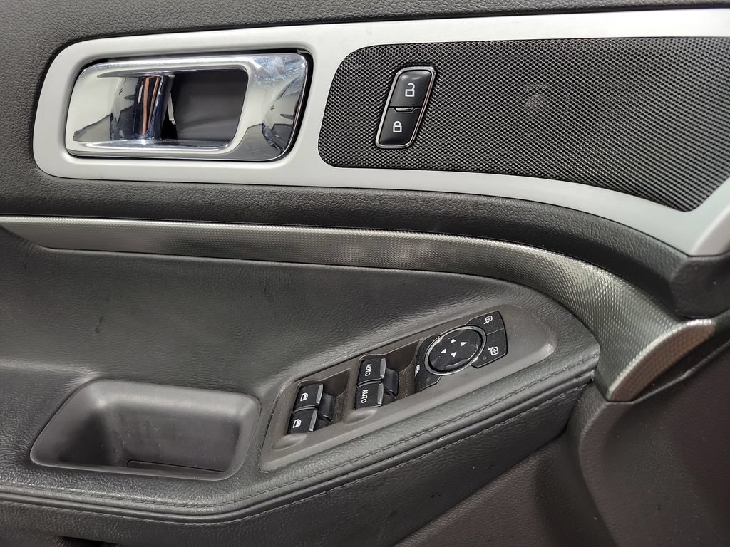Used 2015 Ford Explorer Sport AWD/4WD image 19