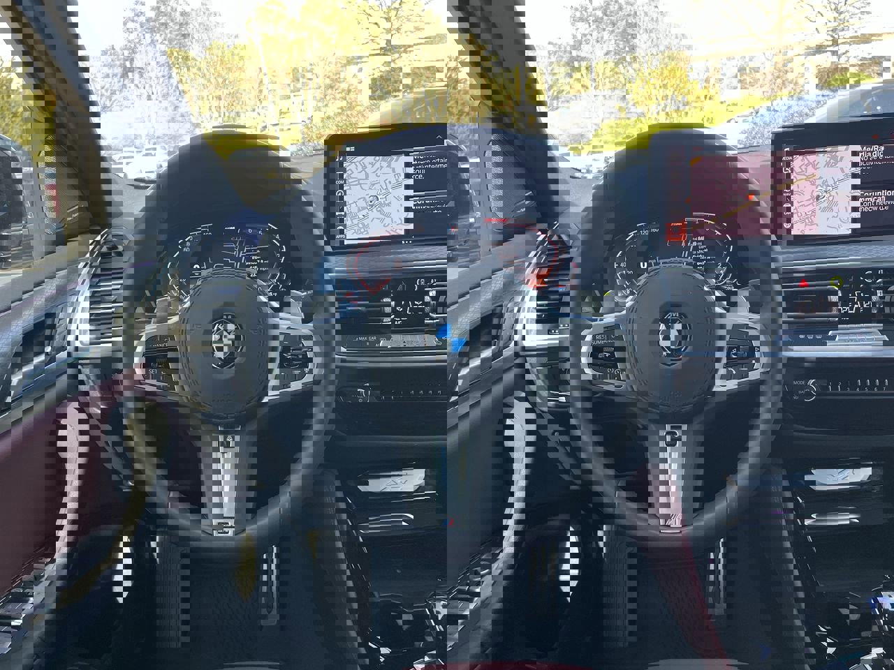 Certified 2025 BMW X4 xDrive30i image 21