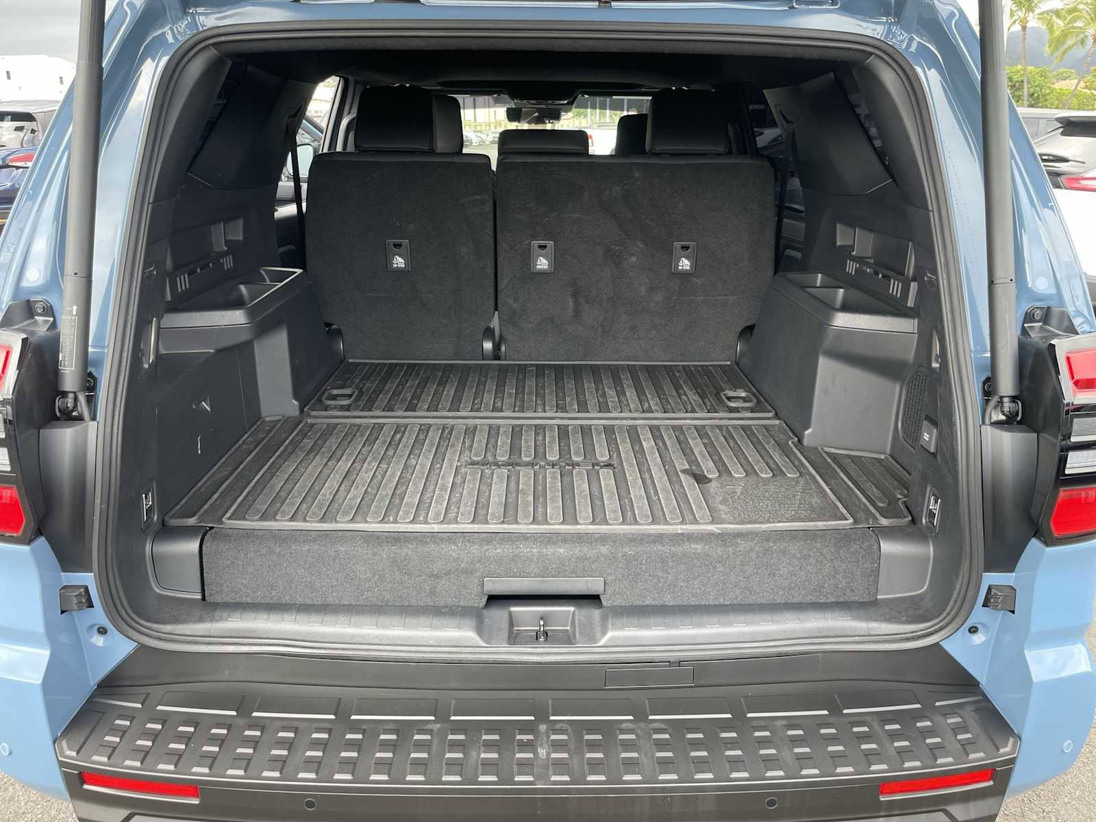 Used 2025 Toyota 4Runner TRD Off-Road Premium image 17