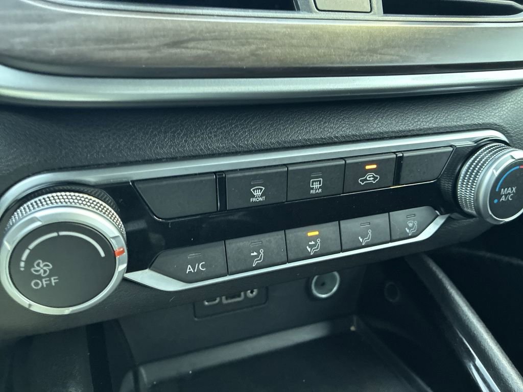 Used 2024 Nissan Altima 2.5 SV image 17