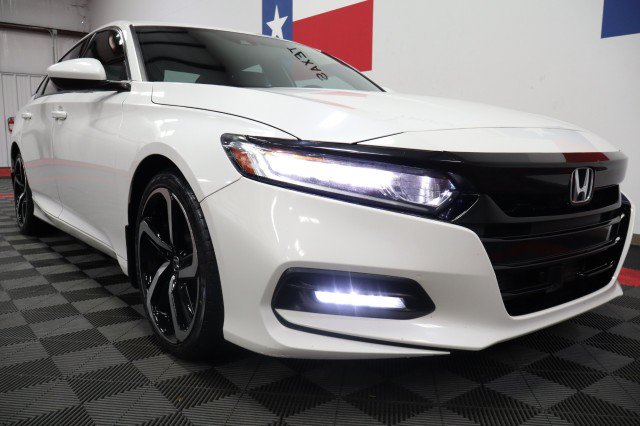 Used 2018 Honda Accord Sport image 25