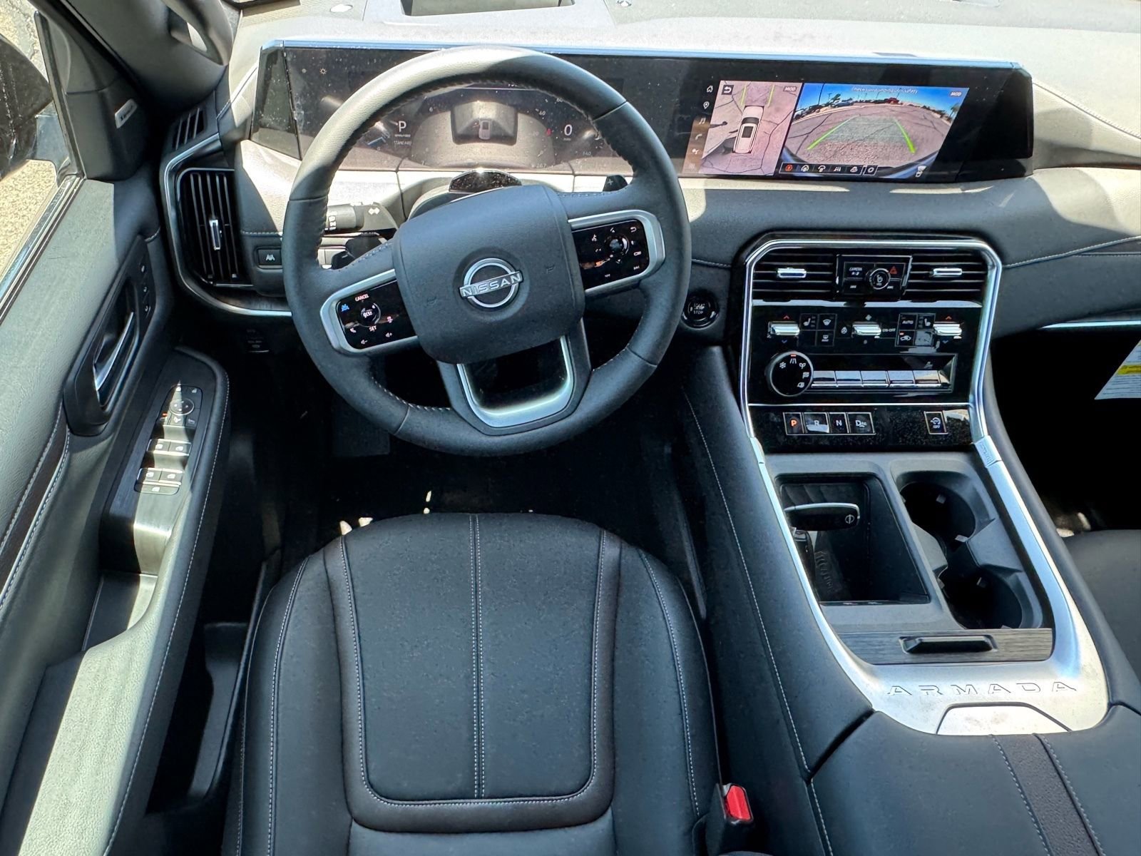 New 2025 Nissan Armada SL w/ Captain's Chari Seat Package image 25