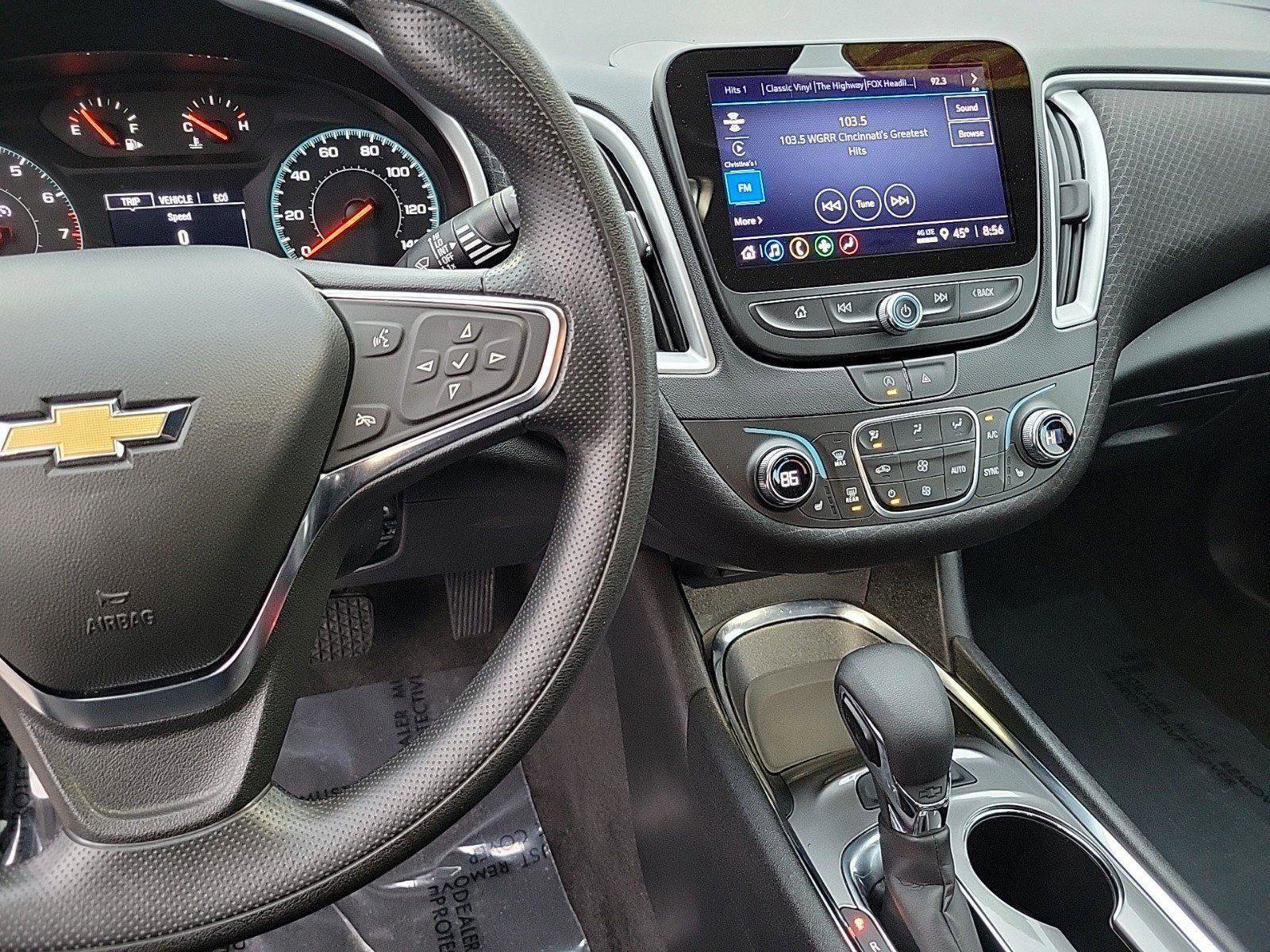 Used 2024 Chevrolet Malibu LT image 25