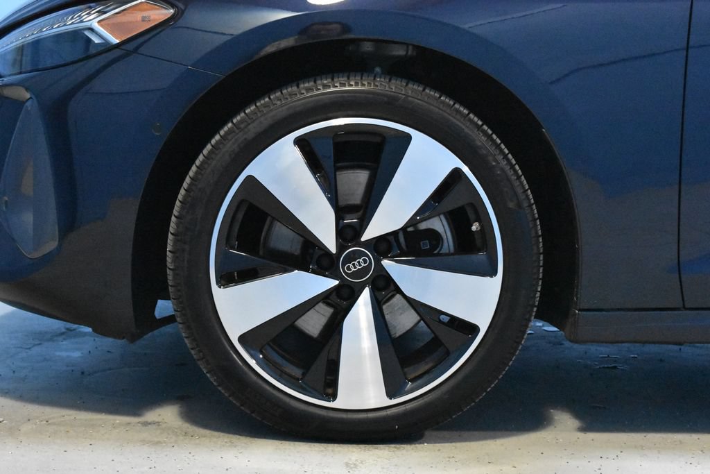 Used 2025 Audi A5 2.0T Premium w/ Premium Plus AWD/4WD image 22