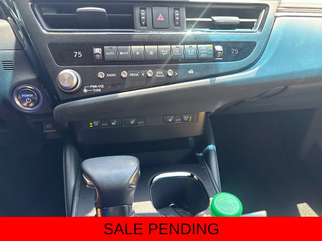 Certified 2025 Lexus ES 300h w/ Premium Package FWD image 20