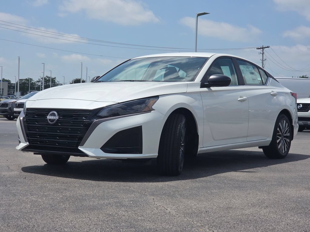 New 2026 Nissan Altima 2.5 SV AWD/4WD image 9