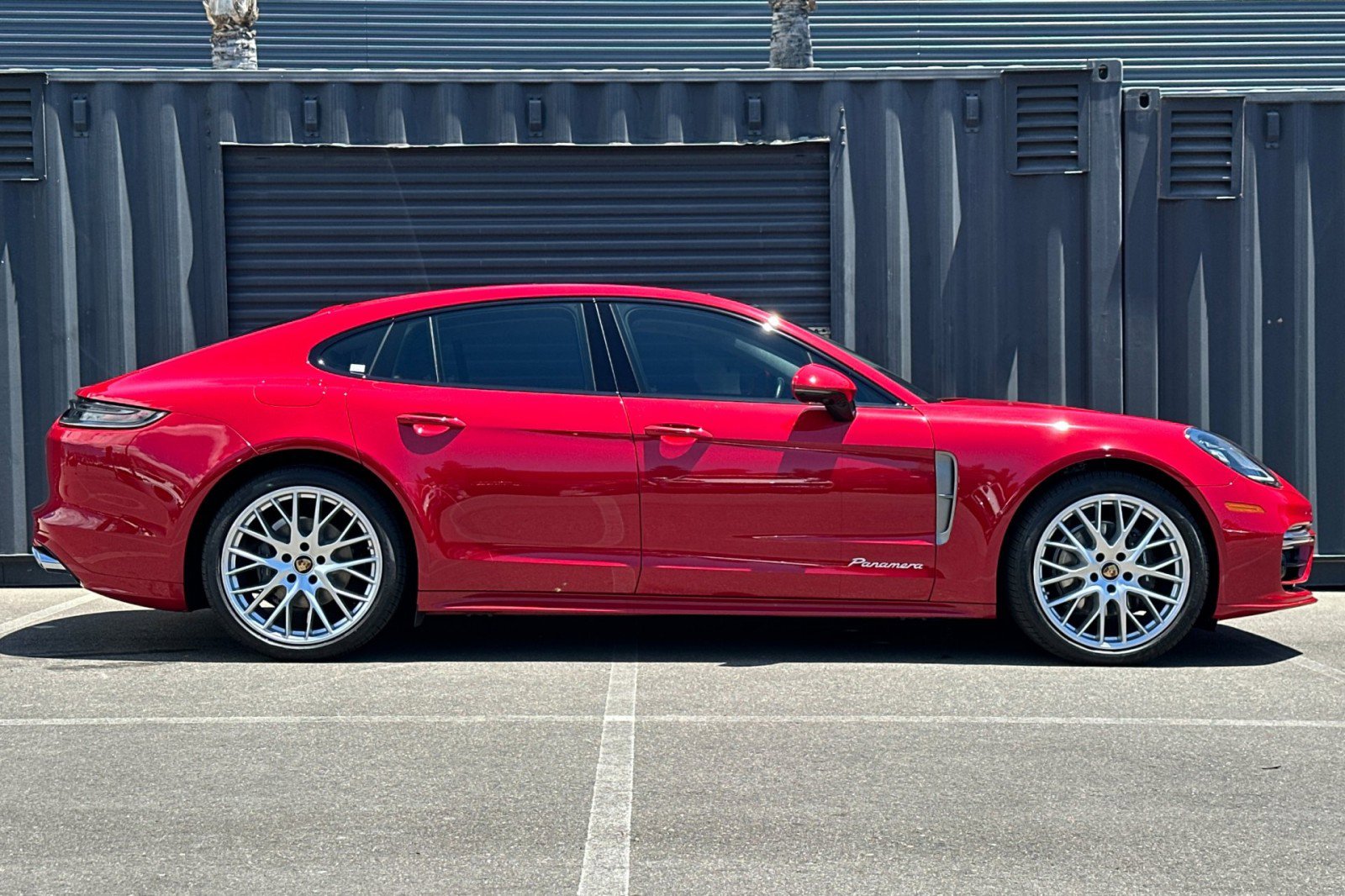 Certified 2023 Porsche Panamera Platinum Edition RWD image 9