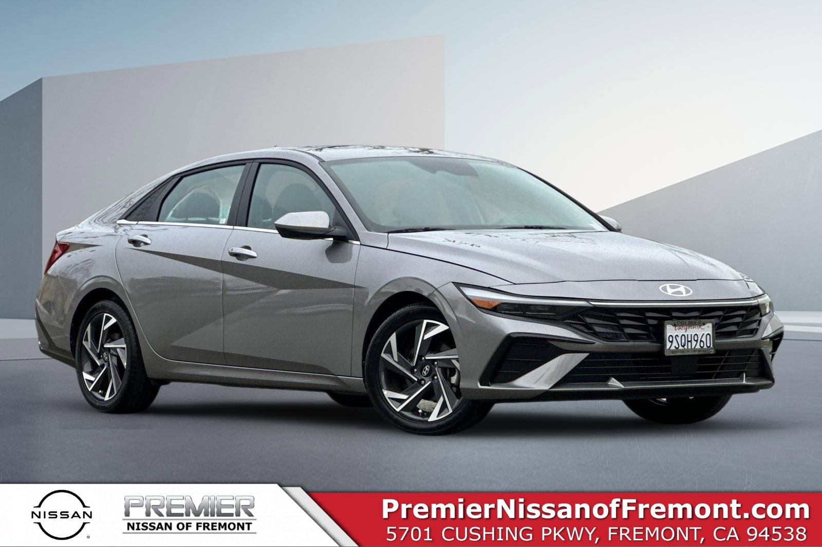 Used 2024 Hyundai Elantra SEL w/ Convenience Package