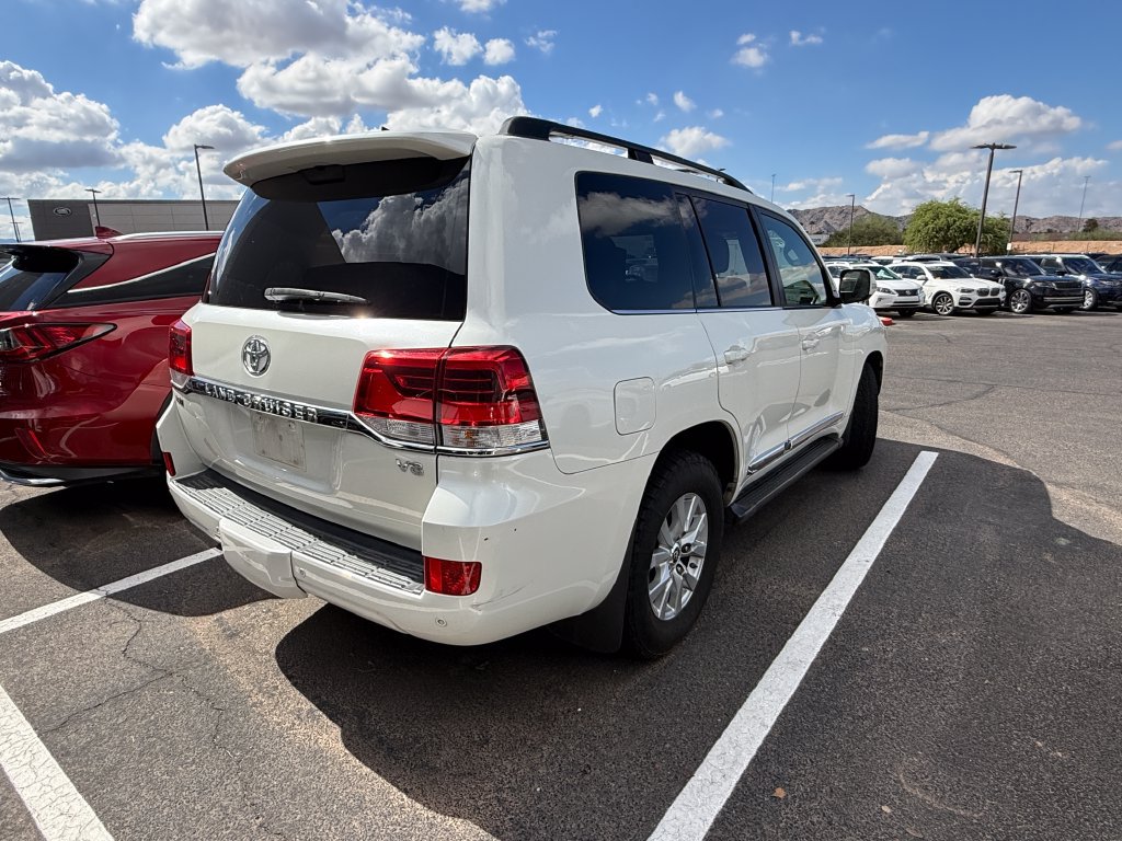 Used 2016 Toyota Land Cruiser AWD/4WD image 3