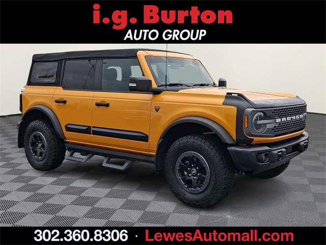 Used 2022 Ford Bronco Badlands image 1