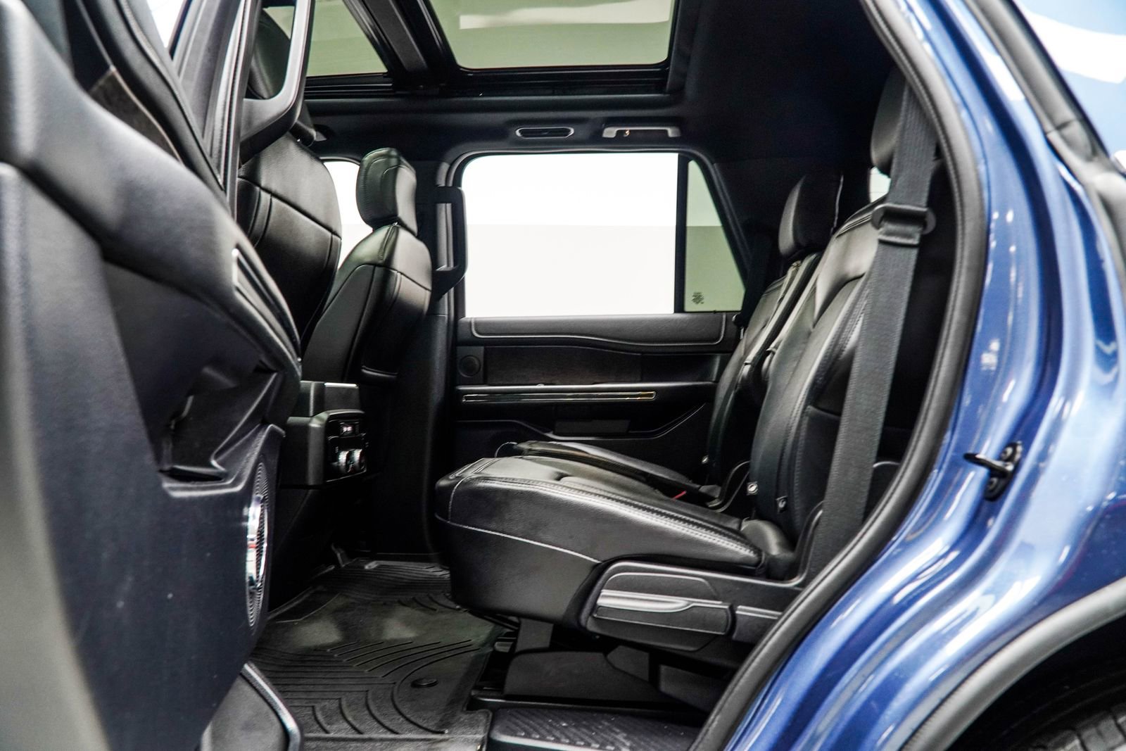 Used 2020 Ford Expedition Limited w/ Equipment Group 302A image 36