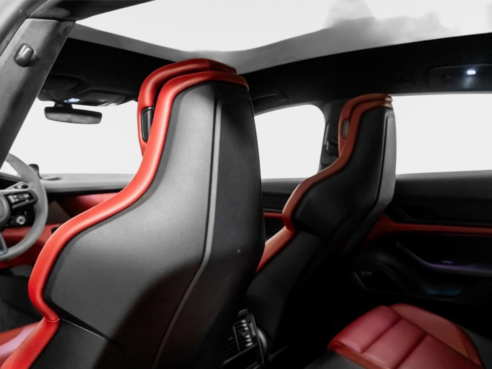 Used 2023 Porsche Taycan GTS w/ Technology Package image 35