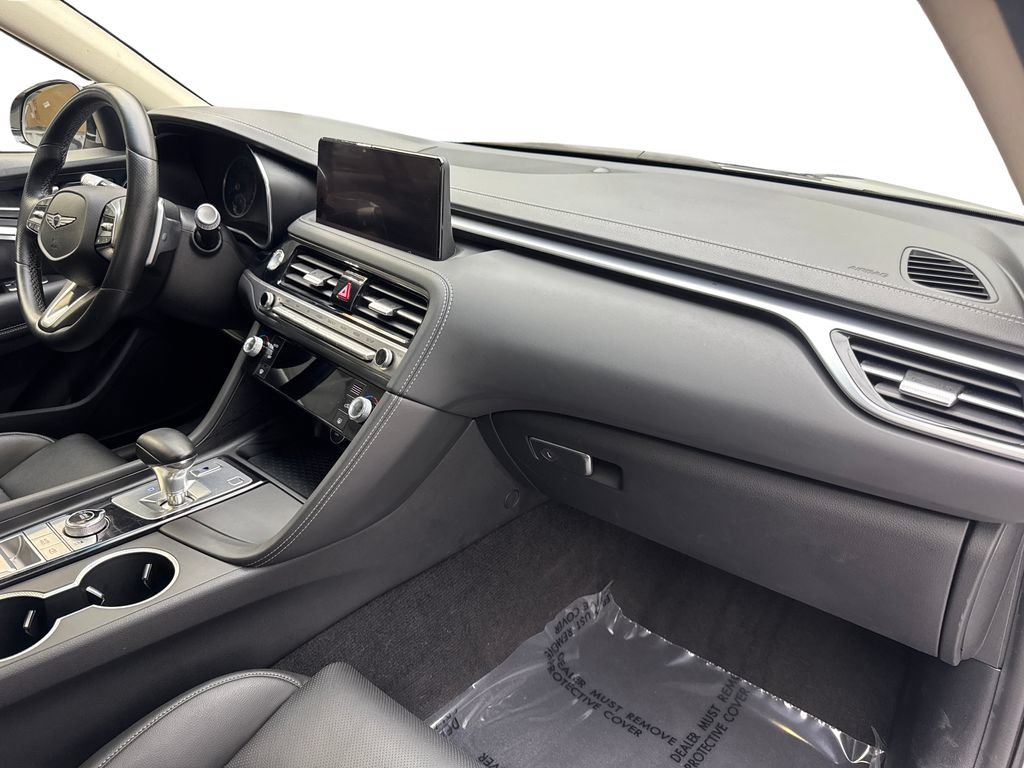 Used 2025 Genesis G70 2.5T RWD image 52
