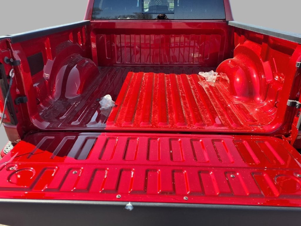 New 2026 RAM 1500 Big Horn AWD/4WD image 24