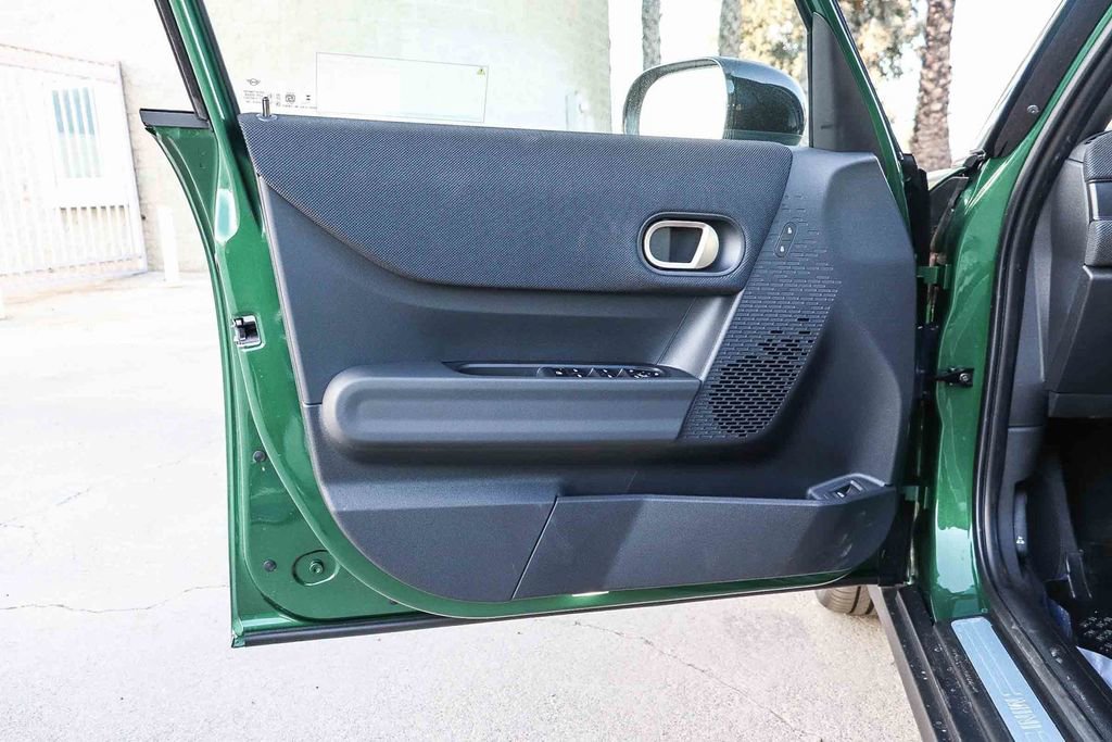 New 2026 MINI Cooper 4-Door Hardtop image 21