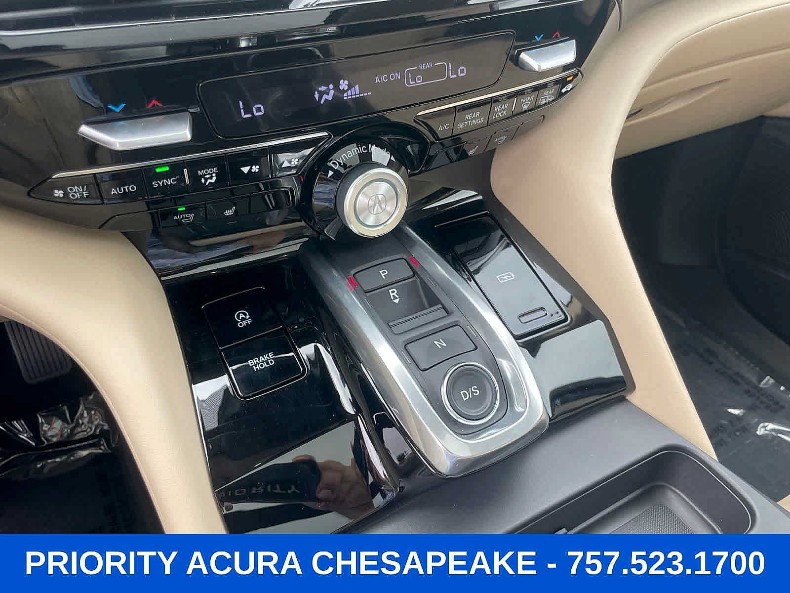 Certified 2025 Acura MDX SH-AWD w/ Technology Package image 18