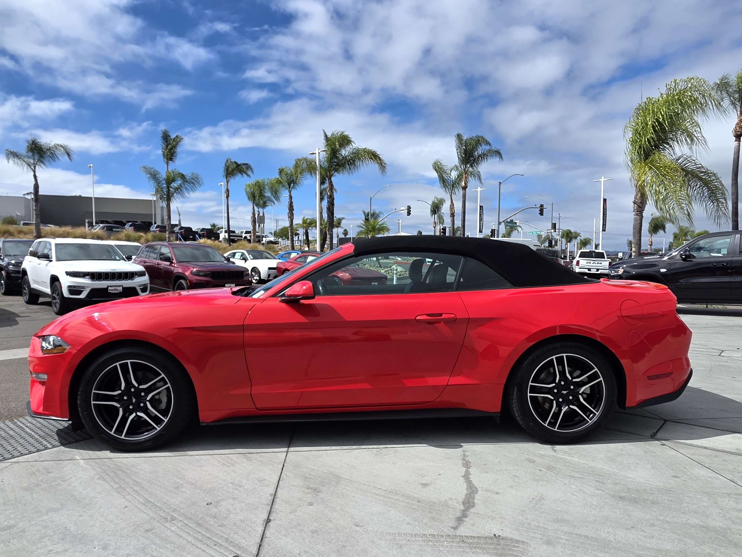 Used 2023 Ford Mustang Premium RWD image 2